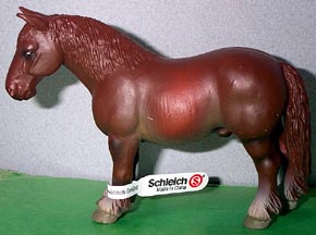 Heavy Draft Horse  SCHLEICH